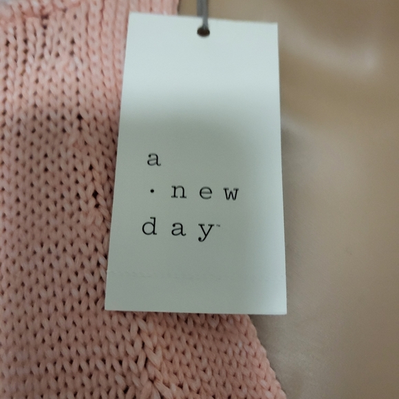 New with tags - Picture 3 of 5